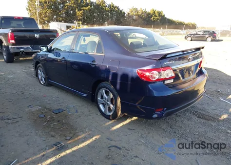2013 Toyota Corolla S z USA, uszkodzony, nr VIN 5YFBU4EE3DP206224